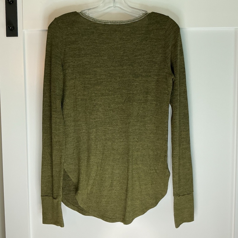 Abercrombie & Fitch Long Sleeve T Shirt Womens Med Scoop Neck Olive Green Jersey - Picture 2 of 6